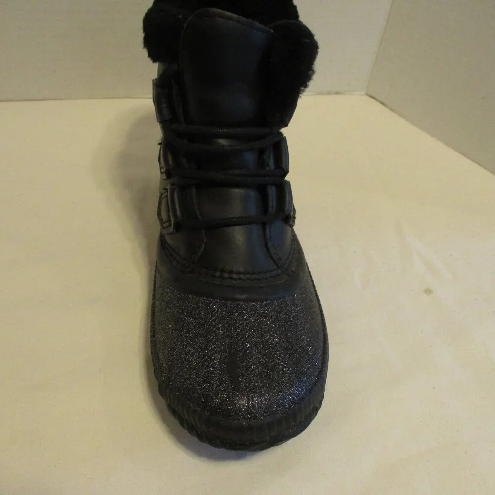 Sorel Shoes Woman Size 6.5 Black Faux Fur Lining Waterproof Outdoors Boots